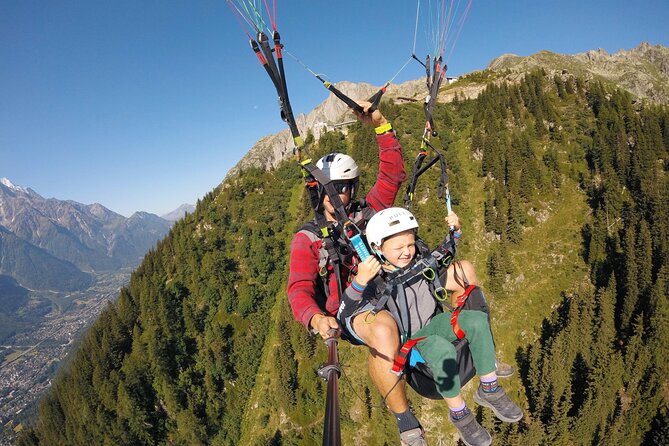 Paragliding Tandem Flight over the Alps in Chamonix - Steering the wing, plus that optional thrill moment