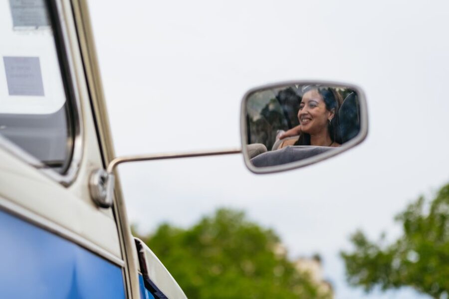 Paris: 1-Hour Vintage Citroen 2CV Tour - Arc de Triomphe and the surrounding viewpoints you can actually enjoy