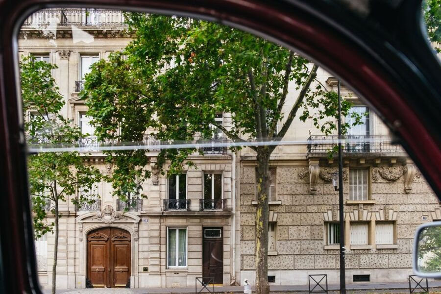 Paris: 1-Hour Vintage Citroen 2CV Tour - Les Invalides, Pont Alexandre III, and the Seine moments that stick