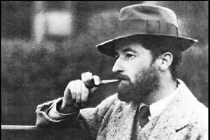 Paris 1920: Lost Generation Writers of the Left Bank (Small Group Walking Tour) - Montparnasse cafés: the final drink and the messy genius story
