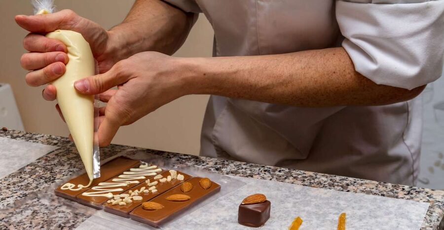 Paris: 45-minute Chocolate Making Workshop at Choco-Story - What the chocolatier teaches you, and what you should expect from the lesson