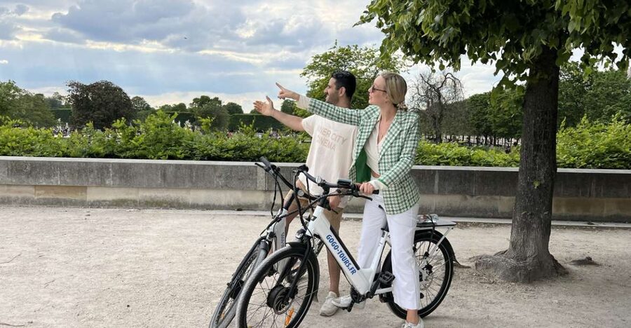 Paris: Afternoon E-Bike Guided Small Group Tour - Meeting at 101 Av. de la Bourdonnais and Getting Ready to Ride
