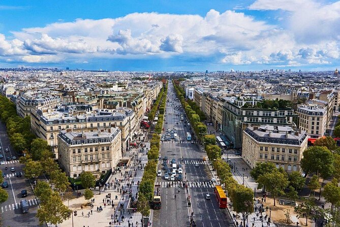 Paris Airport Transfer: Paris Airport CDG to Paris by Luxury Van - Value for Money: What $113.50 Per Person Buys You