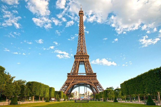 Paris Airport Transfer: Paris Airport CDG to Paris by Luxury Van - Practical Tips Before Your CDG Arrival
