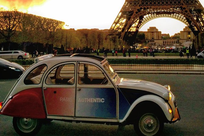 Paris and Montmartre 2CV Tour by Night with Champagne - Guide Style, Photo-Friendly Timing, and Names That Keep Showing Up