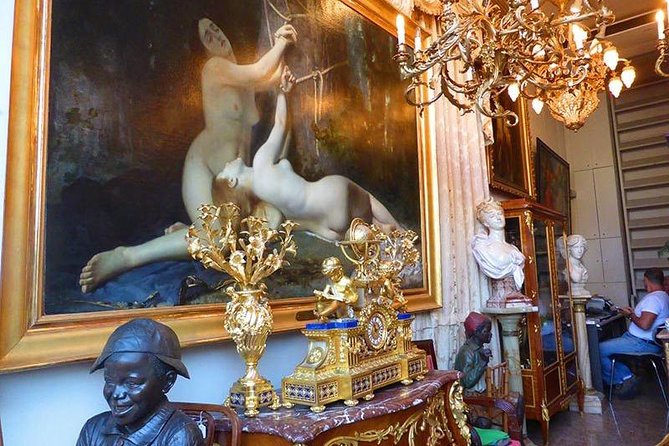 Paris Antiques Market Insider's Tour in Extra-Small Group - Who should book, and who might want a different style