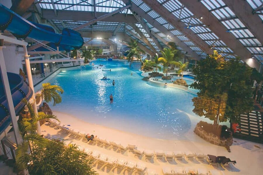 Paris: Aquaboulevard Water Park Entrance Ticket - Aquaboulevard in Paris: what you get in one day