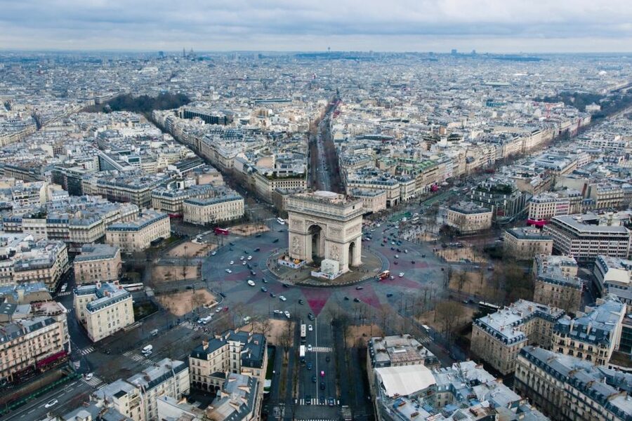 Paris: Arc de Triomphe Entry with Seine Cruise - Timing tips: using sunset and the Eiffel Tower light moment