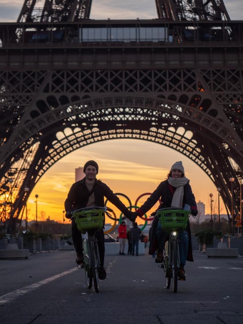 Paris before the crowds, bike tour & Breakfast - Weather reality: rain or shine, but not stormy