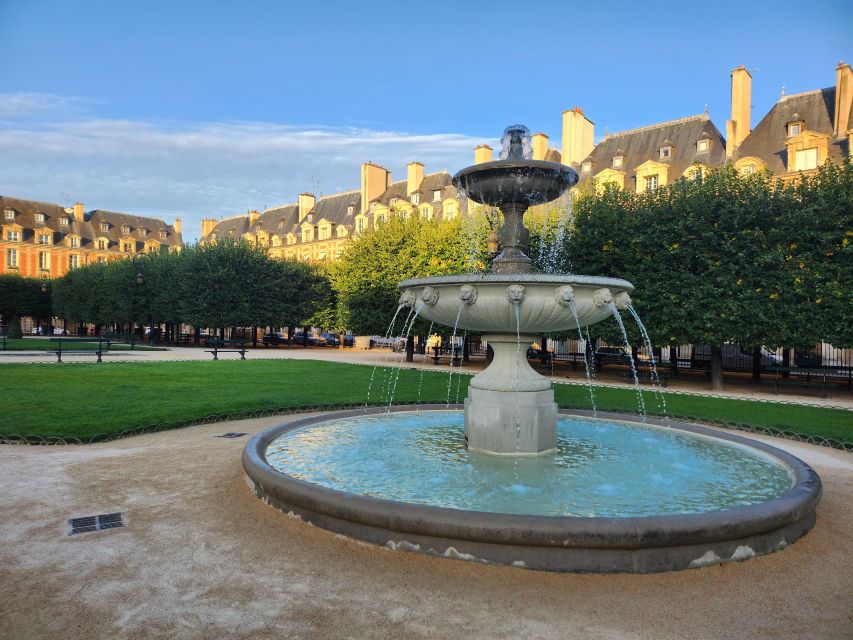 Paris before the crowds, bike tour & Breakfast - Seine riverbanks and Notre Dame’s dawn silhouette