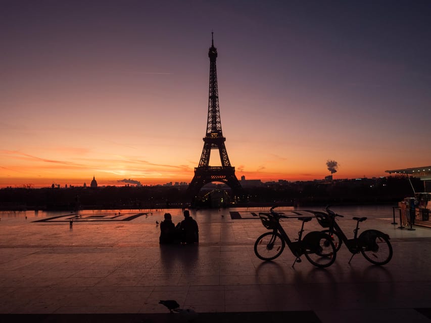 Paris before the crowds, bike tour & Breakfast - Guides: the difference between riding and learning