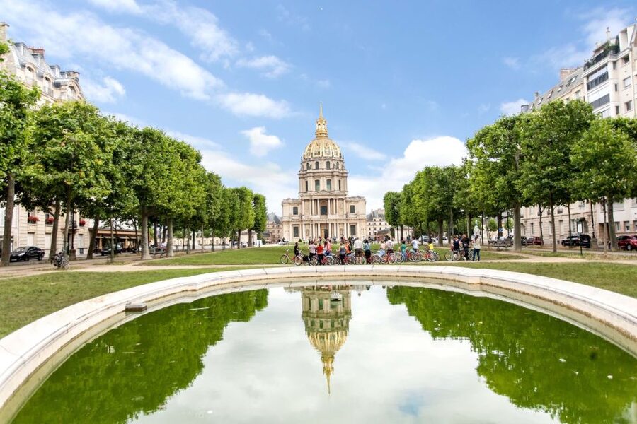 Paris Bike Tour: Eiffel Tower, Place de la Concorde & More - Place de la Concorde: Where the Route Becomes Story