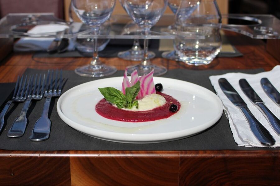 Paris: Bustronome Gourmet Lunch Tour - Who should book this Paris lunch bus, and who might skip it
