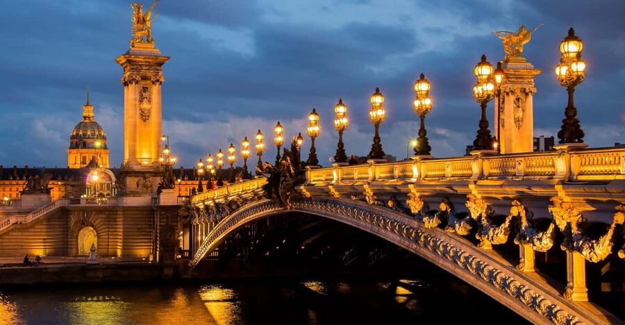 Paris by Night Tour and cruise on the Seine River (optional) - La Madeleine and Place de la Concorde: Monumental Views Without Museum Lines