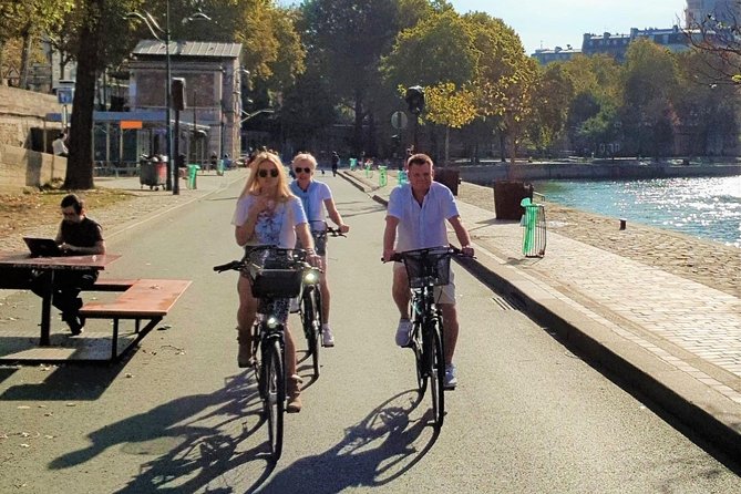 Paris: Charming Nooks and Crannies Bike Tour - Saint-Germain-des-Prés on the Left Bank: cafés, art, and political footwork