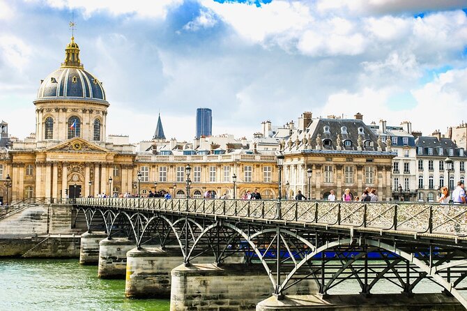 Paris City Center Free Walking Tour (Tip-Based) - Stop 2, Notre-Dame surroundings: medieval power without interior time