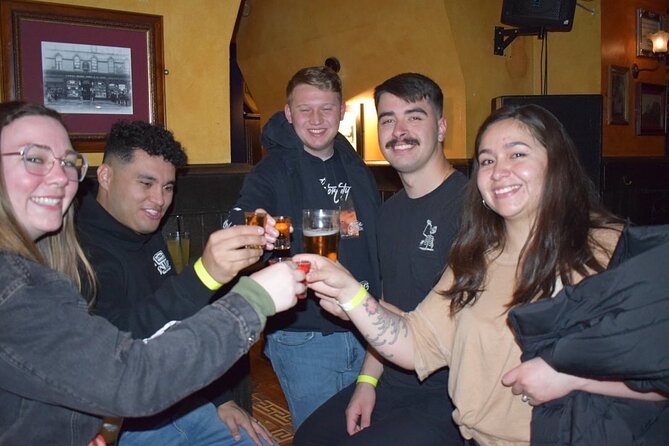 Paris: City Center Guided Pub Crawl with Shots & Club Entry - The nightclub finish at Cafe Oz Châtelet
