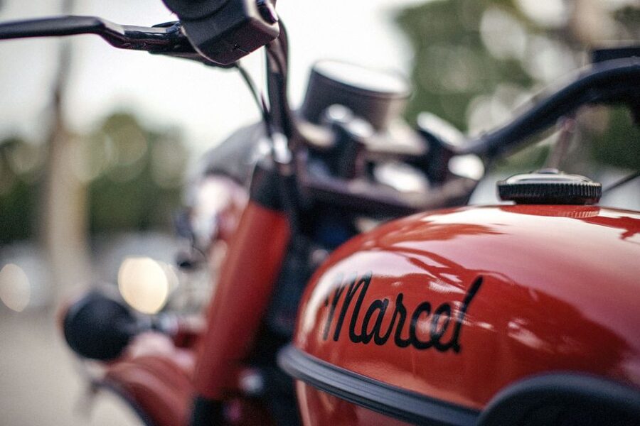 Paris: City Highlights Tour by Vintage Sidecar - Île de la Cité, Les Invalides, and Montmartre Photo Stops