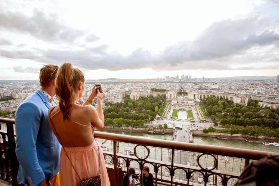 Paris: City Tour by Bus with Eiffel Tower & Optional Summit - Eiffel Tower Second Floor: The View Moment You Came For