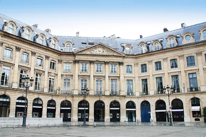 Paris City Tour by Coach with Sightseeing Seine River Cruise - One hour on the Seine: what the cruise gives you that the coach cannot