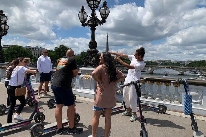 Paris City Tour by E-Scooter with Fun Guide (Small groups) - Tuileries, a secret Eiffel viewpoint, and the Lady D memorial