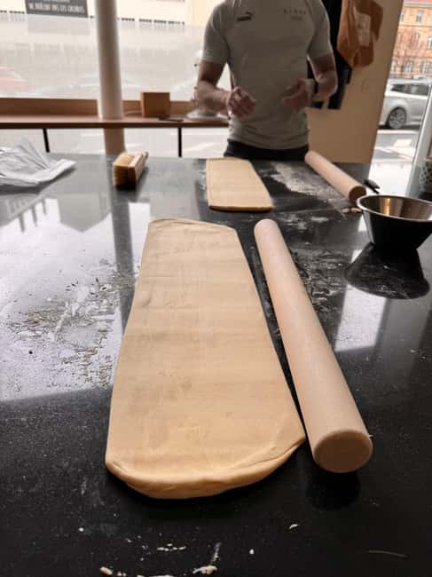 Paris: Croissant Baking Class with a Chef - Price and Value: Is 140 Per Person Worth It in Paris?