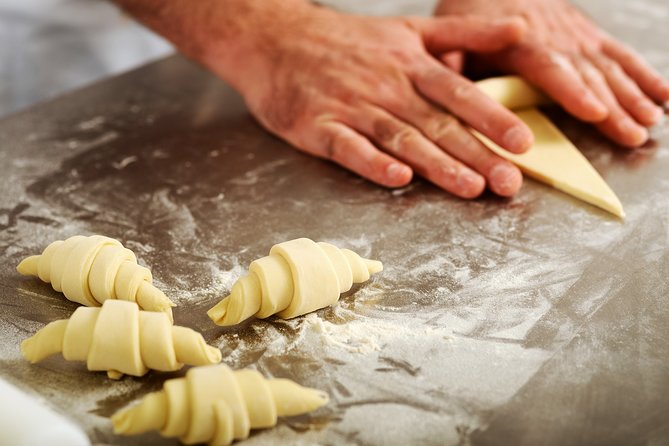 Paris Croissant Small-Group Baking Class with a Chef - Key things I’d watch for
