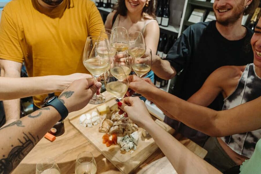 Paris Culinary Tour: 11 Tastings & 2 Wines in Le Marais - A Le Marais food walk that feels like a real meal