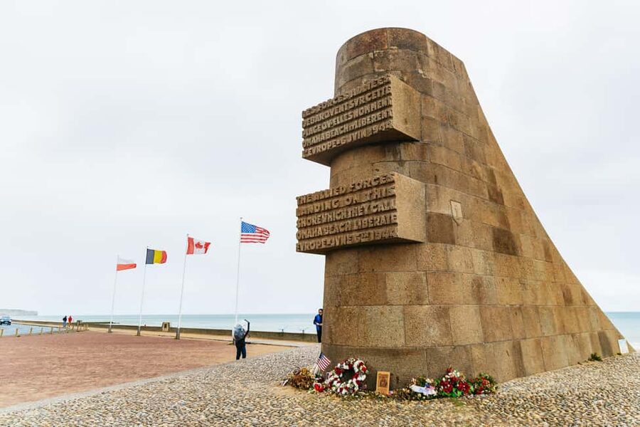 Paris: D-Day Landmarks and Mont Saint-Michel Guided Tour - The real story behind a 15-hour Paris-to-Normandy day