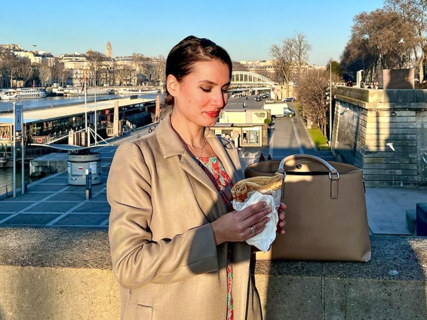 Paris: Day or Sunset Cruise with Drink, Ice Cream or Dessert - Why a 1-hour Seine cruise makes Paris feel doable