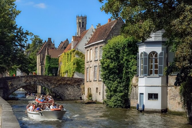 Paris: Discover Brussels and Bruges & Optional Chocolate Tasting - Guide quality and the bilingual narration reality