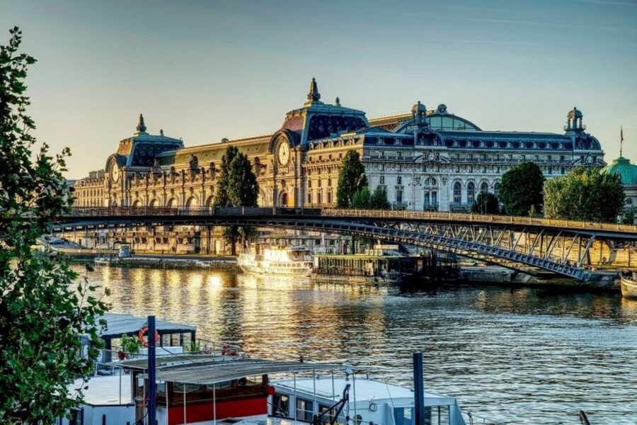 Paris: Eiffel Lunch, 2nd Floor or Summit Ticket & Cruise - Second floor Eiffel Tower views: the best return on your effort