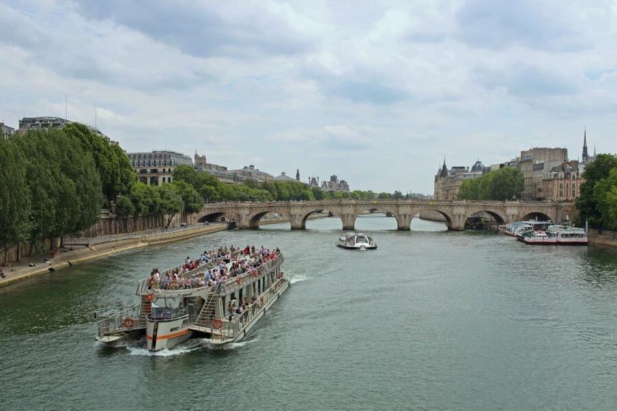 Paris: Eiffel Lunch, 2nd Floor or Summit Ticket & Cruise - Madame Brasserie inside the Eiffel: lunch with a fixed seat time