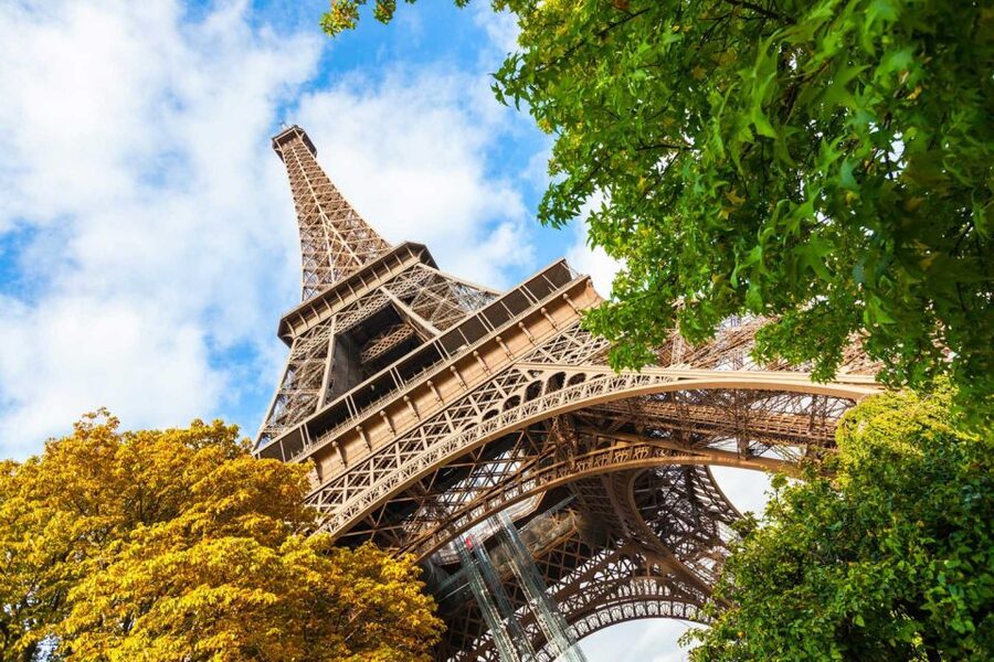 Paris: Eiffel Tower Access and Seine River Cruise - Meeting at Paris Lounge, then moving to the Eiffel Tower without ticket hassle