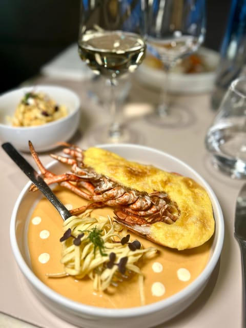Paris: Eiffel Tower Dining, Gustave Menu at Madame Brasserie - Key things to know before you go