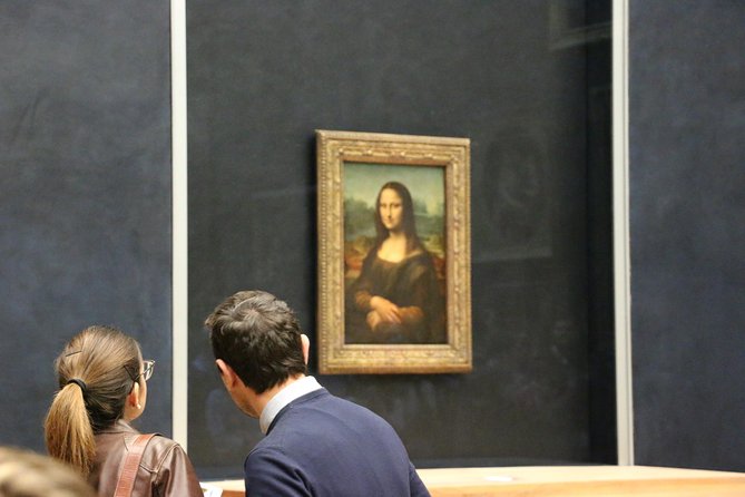 Paris Eiffel Tower, Notre Dame, Louvre and Montmartre Guided Tour - Who should book this, and who should pick a different plan
