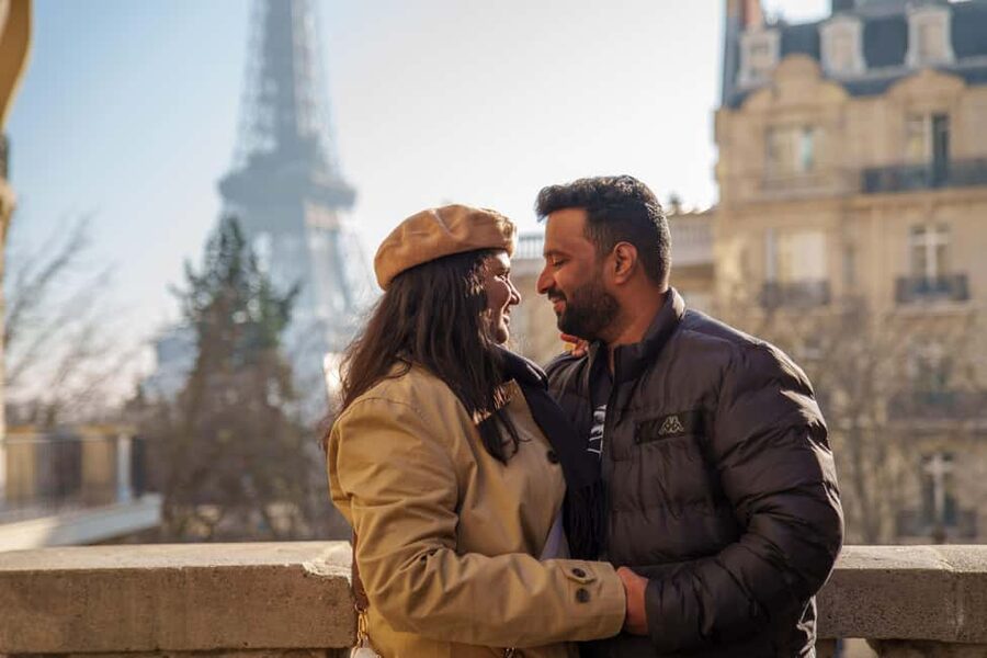 Paris: Eiffel Tower Photoshoot with a Professional - Who this is best for, and who should skip it