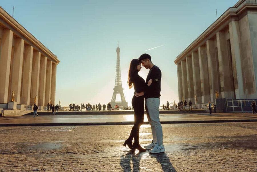 Paris: Eiffel Tower Street Photoshoot - Chaillot to the Eiffel Tower: why this route actually works