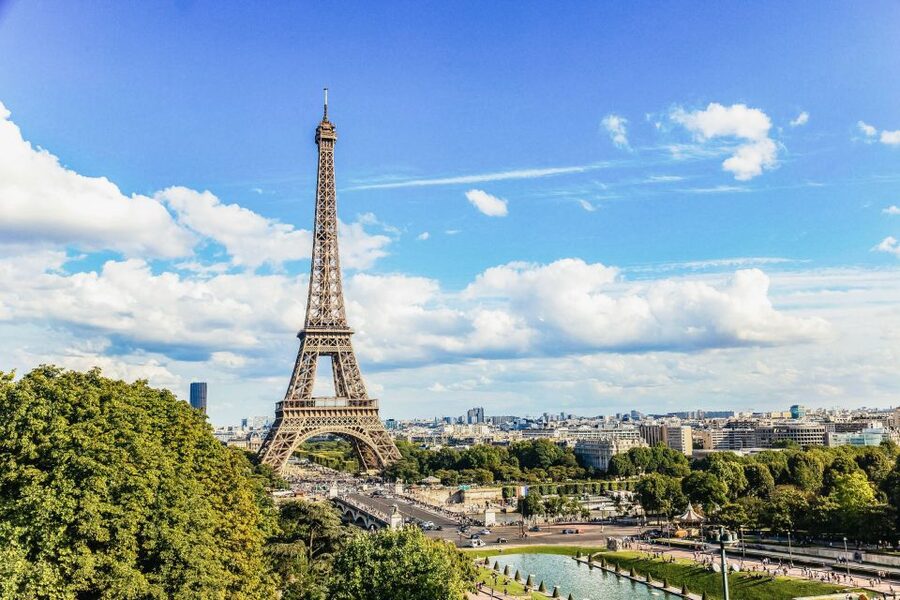 Paris: Eiffel Tower Summit or Second Floor Access - Time, Lines, and What to Watch for During Busy Hours