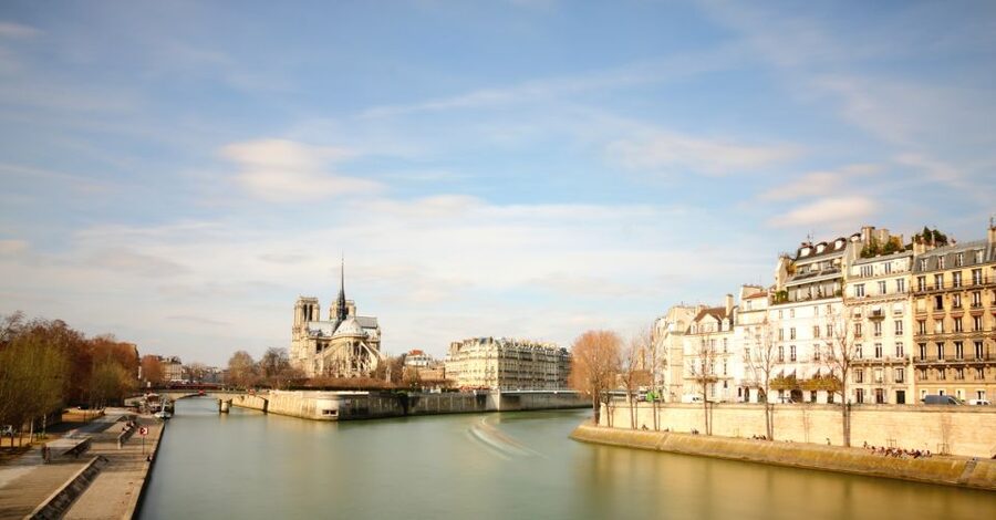 Paris: Eiffel Tower Tour & Seine River Cruise Tour - Going up: the 2nd floor viewpoint is the best warm-up
