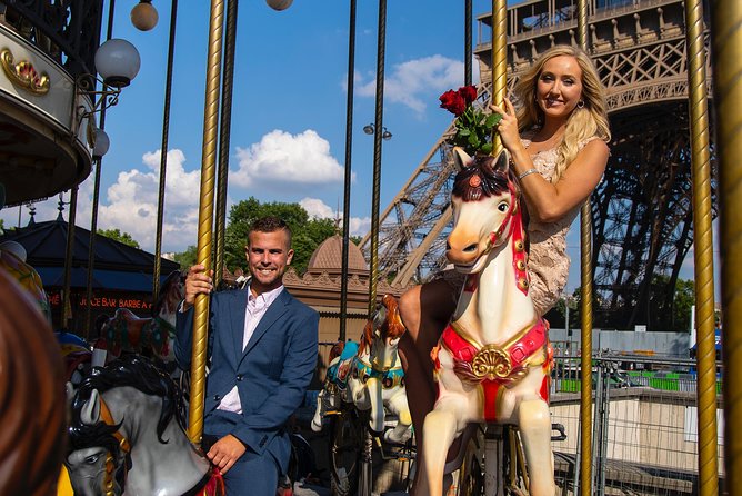 Paris Eiffel Tower Wedding Vows Renewal Ceremony with Photo Shoot - Isle des Cygnes and Port de Debilly: quieter scenes for big feelings