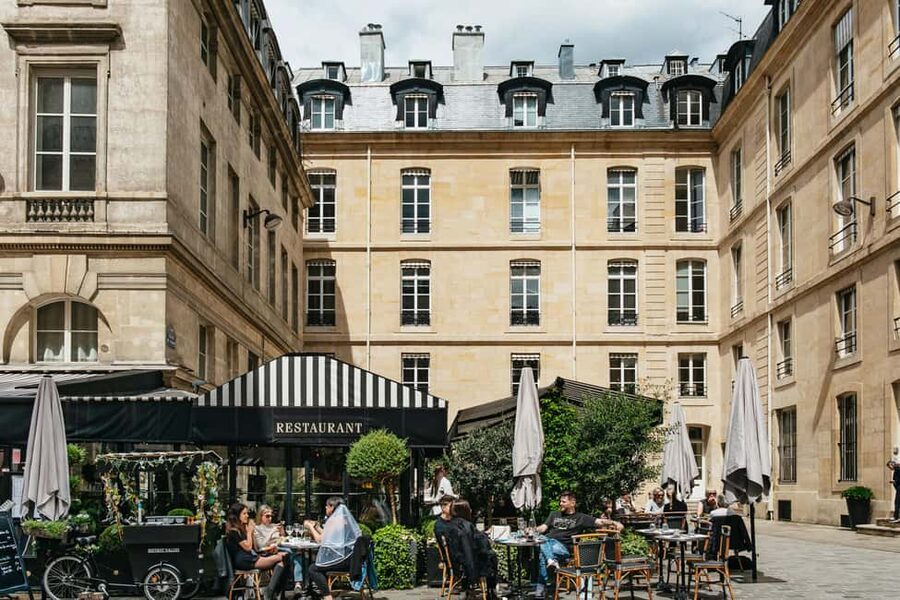 Paris: Emily TV Show Locations Guided Walking Tour - Emily’s home, Gabriel’s restaurant, the agency, and the bakery moment