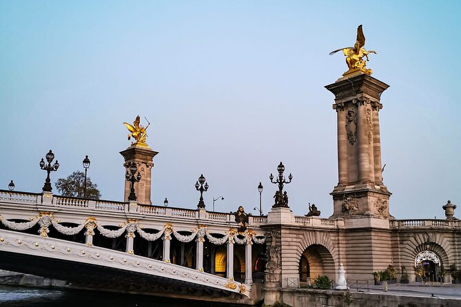 Paris en Scene 3 Course Seine River Dinner Cruise - Common Pitfalls to Watch For (Because This Is Still Paris)