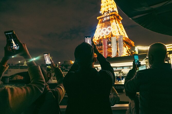 Paris Evening City of Lights Small Group Bike Tour & Boat Cruise - Entering the City of Lights by Bike, Then by Seine