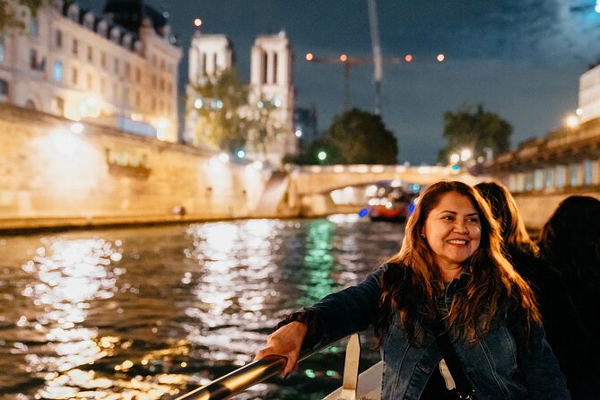 Paris Evening City of Lights Small Group Bike Tour & Boat Cruise - Photo Stops and the Café and Ice Cream Pit Stop