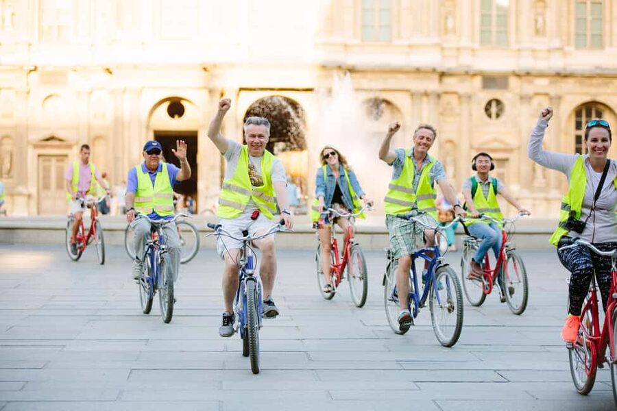 Paris Evening Snapshot Bike Tour - Price and Value: Is $46 Worth It?