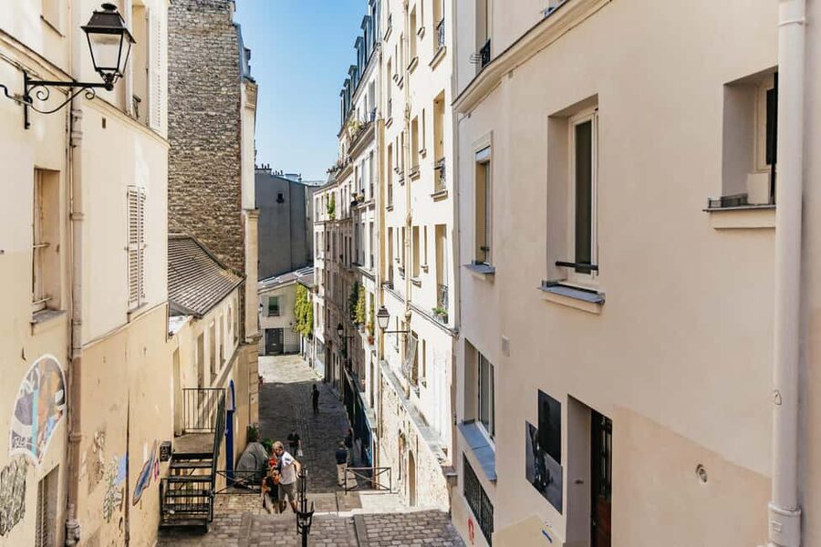 Paris: Explore Montmartre’s Hidden Gems - Moulin de la Galette: windmill vibes with an art-life perspective