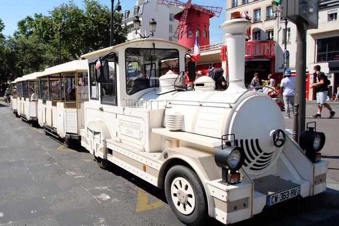 Paris Explorer Pass: 3 to 7 Things To Do - Seine Cruise with Champagne: A Calm Evening Option