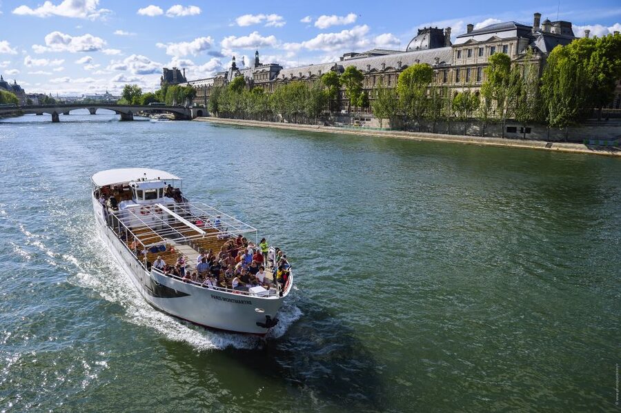 Paris: Family-Friendly River Seine Guided Cruise - Who This Cruise Is Best For