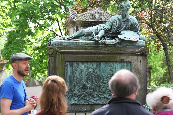 Paris: Famous Graves of Pere Lachaise Cemetery Guided Tour - Key highlights to know before you go